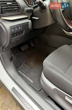 Внедорожник / Кроссовер Mitsubishi Eclipse Cross 2022 в 