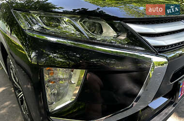 Внедорожник / Кроссовер Mitsubishi Eclipse Cross 2018 в 