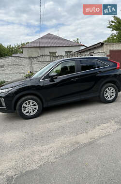 Внедорожник / Кроссовер Mitsubishi Eclipse Cross 2018 в 