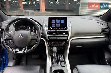 Внедорожник / Кроссовер Mitsubishi Eclipse Cross 2021 в 