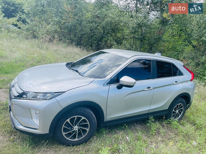 Внедорожник / Кроссовер Mitsubishi Eclipse Cross 2019 в Киеве