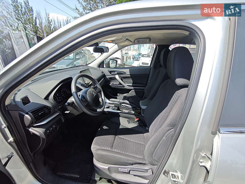 Внедорожник / Кроссовер Mitsubishi Eclipse Cross 2023 в Киеве
