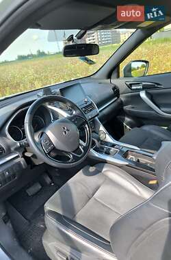 Внедорожник / Кроссовер Mitsubishi Eclipse Cross 2021 в 