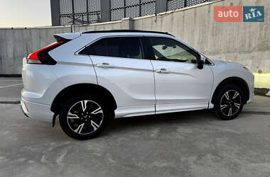 Внедорожник / Кроссовер Mitsubishi Eclipse Cross 2023 в 