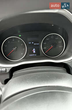 Внедорожник / Кроссовер Mitsubishi Eclipse Cross 2020 в 