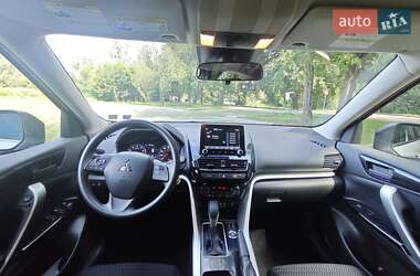 Позашляховик / Кросовер Mitsubishi Eclipse Cross 2023 в 