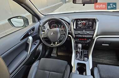 Внедорожник / Кроссовер Mitsubishi Eclipse Cross 2023 в 