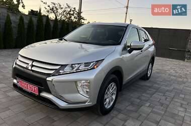 Позашляховик / Кросовер Mitsubishi Eclipse Cross 2018 в 