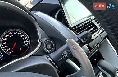 Позашляховик / Кросовер Mitsubishi Eclipse Cross 2023 в 
