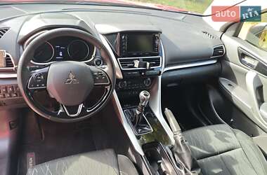 Позашляховик / Кросовер Mitsubishi Eclipse Cross 2018 в 