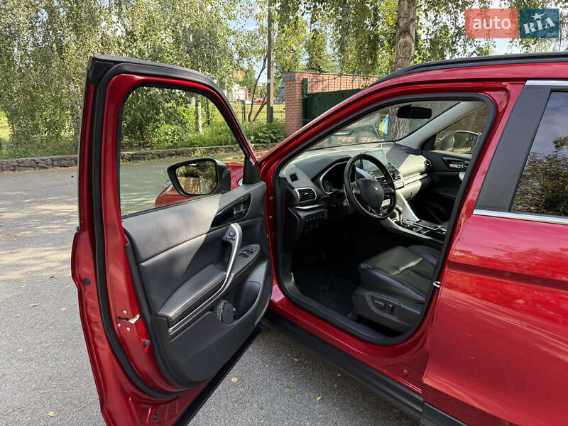 Позашляховик / Кросовер Mitsubishi Eclipse Cross 2018 в Києві