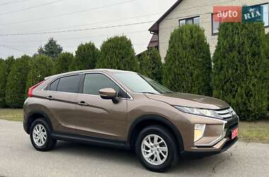 Позашляховик / Кросовер Mitsubishi Eclipse Cross 2018 в 
