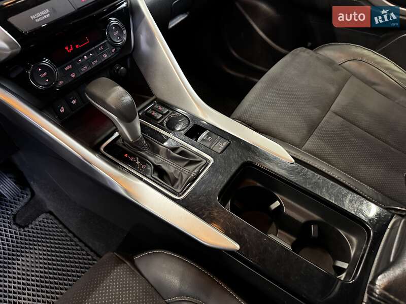 Внедорожник / Кроссовер Mitsubishi Eclipse Cross 2022 в Киеве