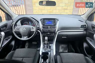 Позашляховик / Кросовер Mitsubishi Eclipse Cross 2018 в 