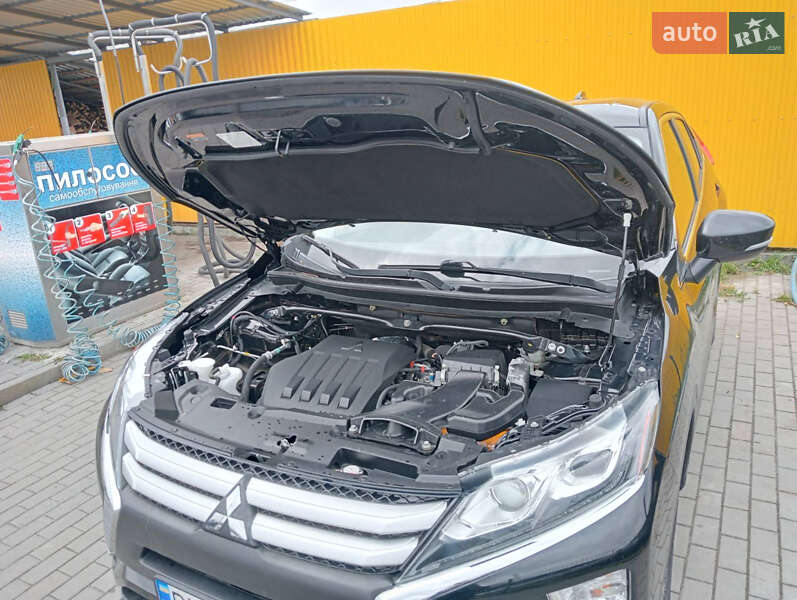Позашляховик / Кросовер Mitsubishi Eclipse Cross 2020 в Києві фото 9 Позашляховик / Кросовер Mitsubishi Eclipse Cross 2020 в Києві