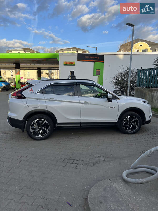 Внедорожник / Кроссовер Mitsubishi Eclipse Cross 2021 в Тячеве