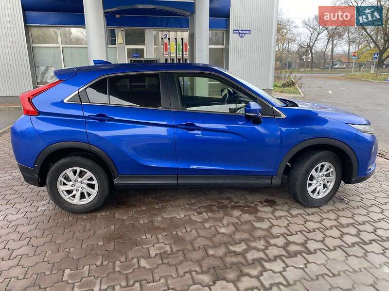 Позашляховик / Кросовер Mitsubishi Eclipse Cross 2018 в Миколаєві