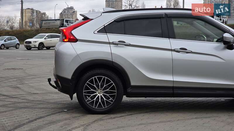 Позашляховик / Кросовер Mitsubishi Eclipse Cross 2019 в Києві