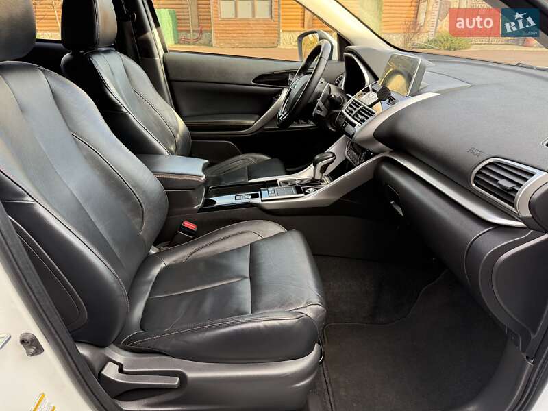 Позашляховик / Кросовер Mitsubishi Eclipse Cross 2018 в Борисполі