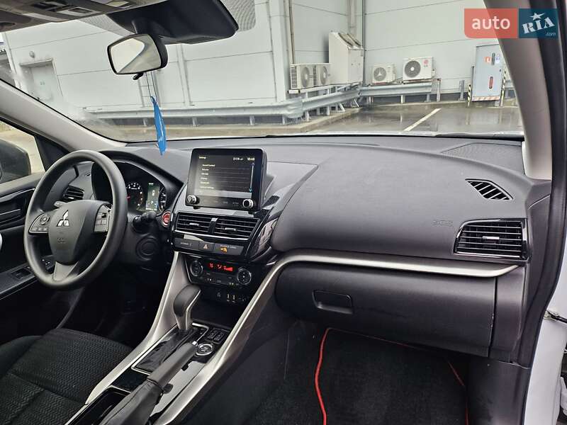 Внедорожник / Кроссовер Mitsubishi Eclipse Cross 2024 в Киеве
