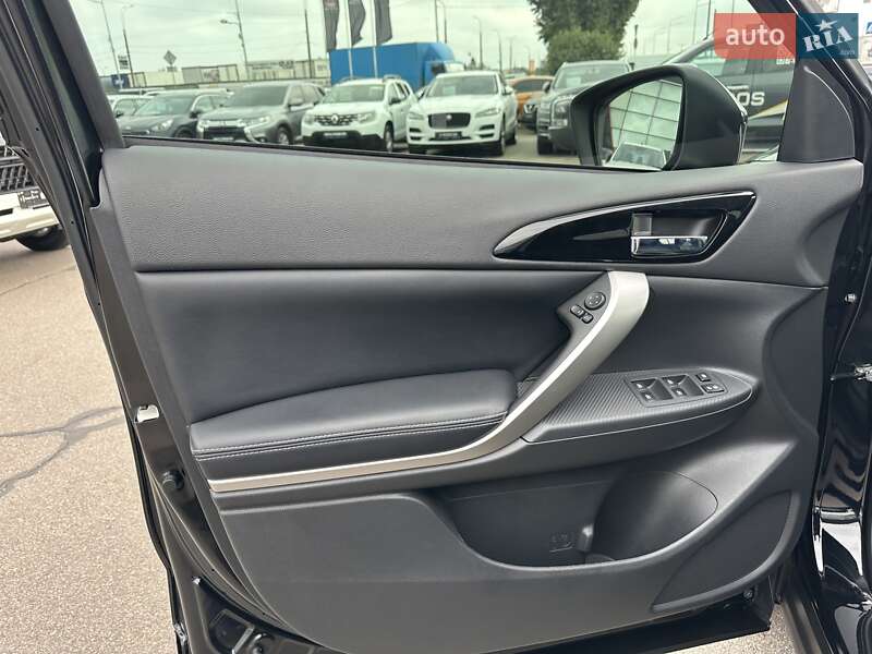Позашляховик / Кросовер Mitsubishi Eclipse Cross 2023 в Києві фото 18 Позашляховик / Кросовер Mitsubishi Eclipse Cross 2023 в Києві