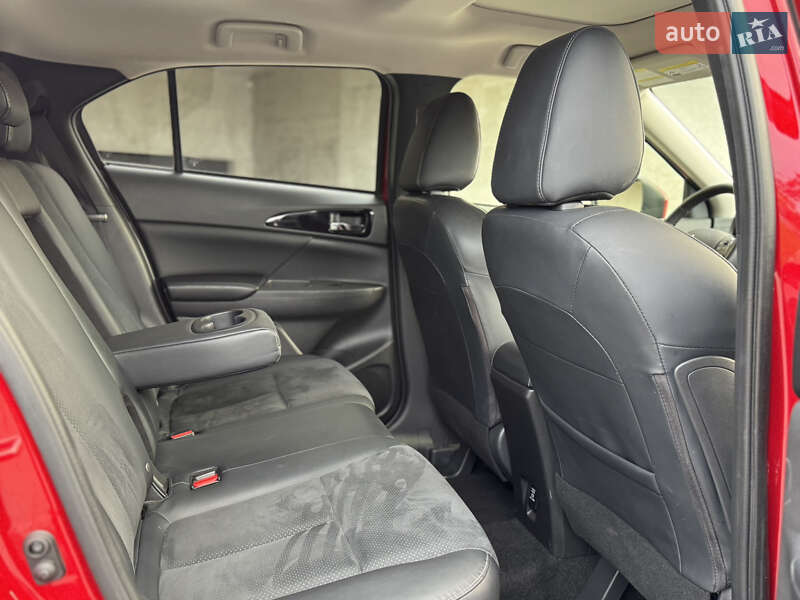 Внедорожник / Кроссовер Mitsubishi Eclipse Cross 2023 в Львове