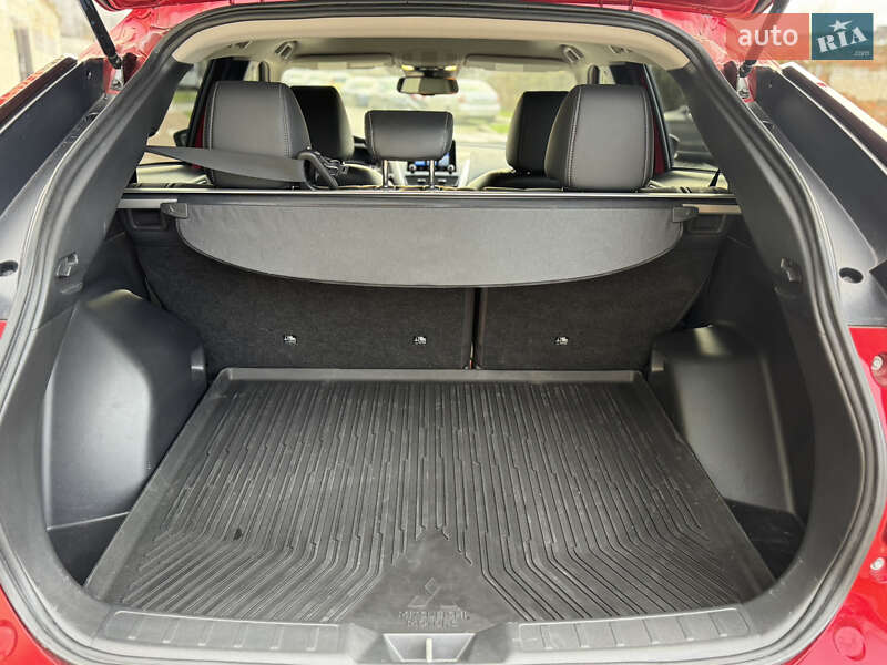 Внедорожник / Кроссовер Mitsubishi Eclipse Cross 2023 в Львове