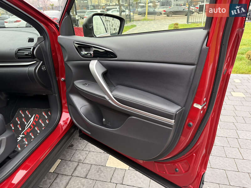 Внедорожник / Кроссовер Mitsubishi Eclipse Cross 2021 в Ужгороде фото 46 Внедорожник / Кроссовер Mitsubishi Eclipse Cross 2021 в Ужгороде