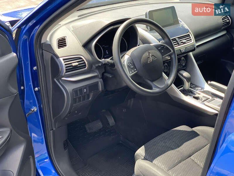Внедорожник / Кроссовер Mitsubishi Eclipse Cross 2020 в Киеве