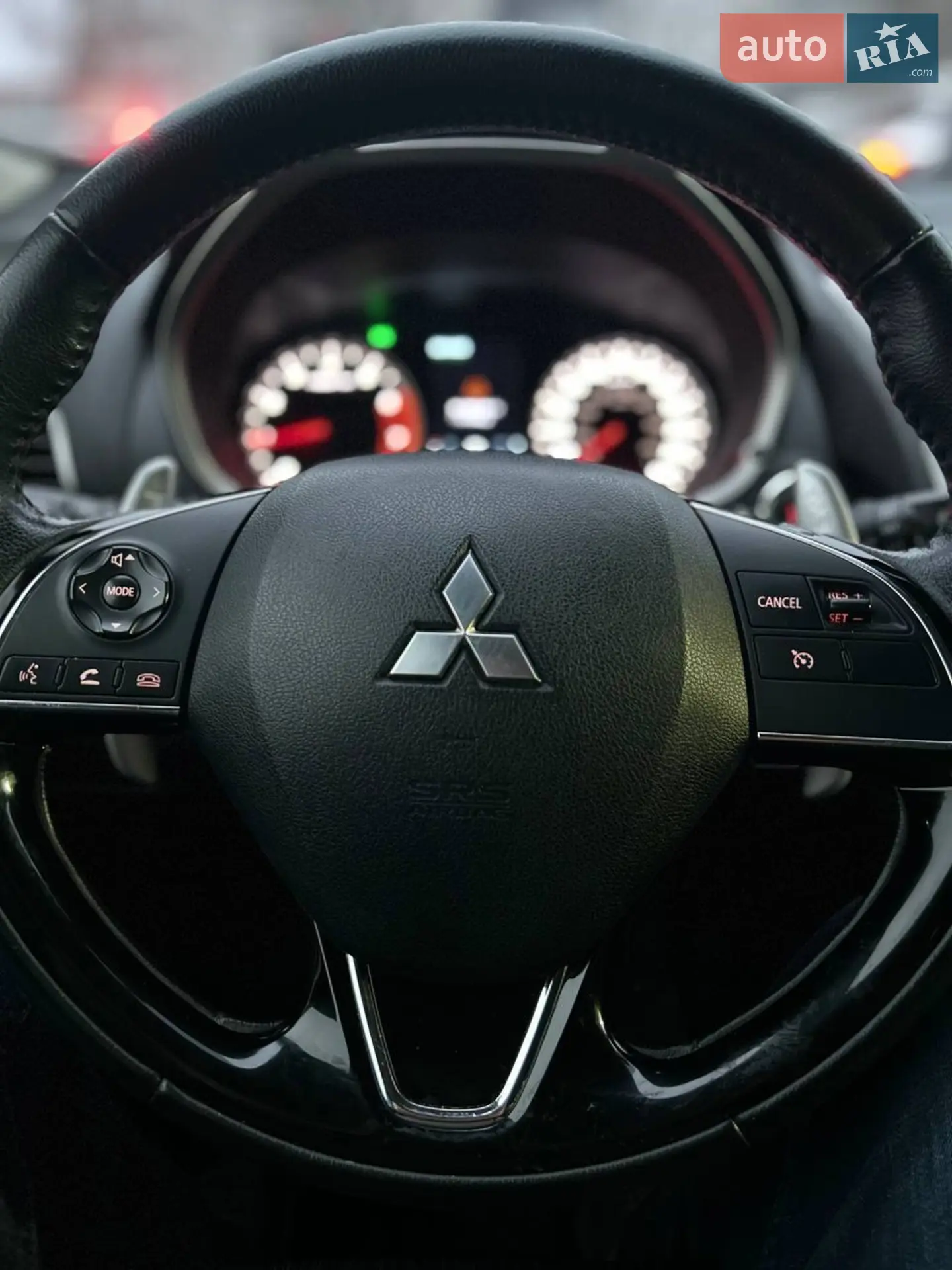2018 Mitsubishi Eclipse Cross - мініатюра 15
