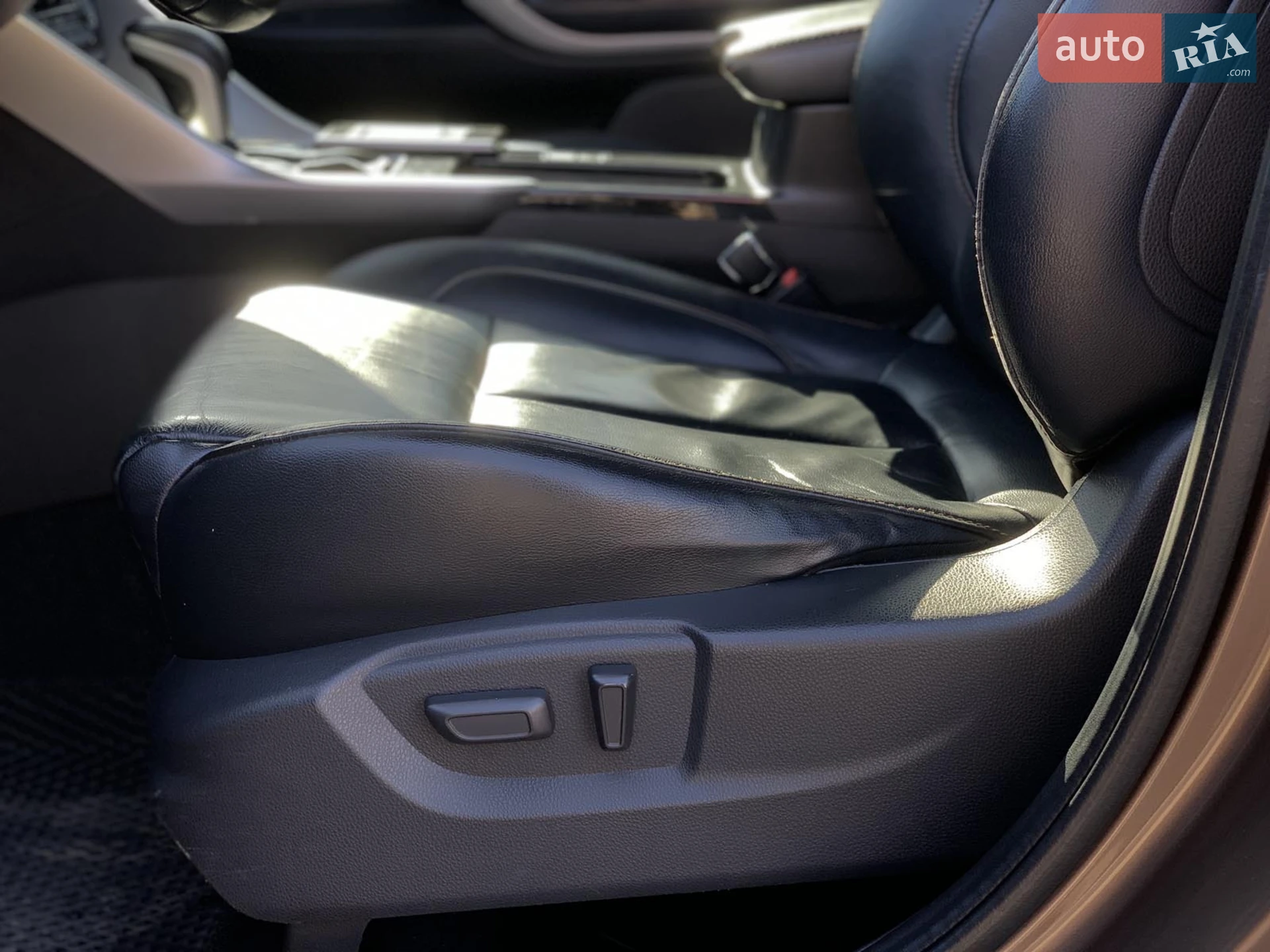 2019 Mitsubishi Eclipse Cross - мініатюра 17