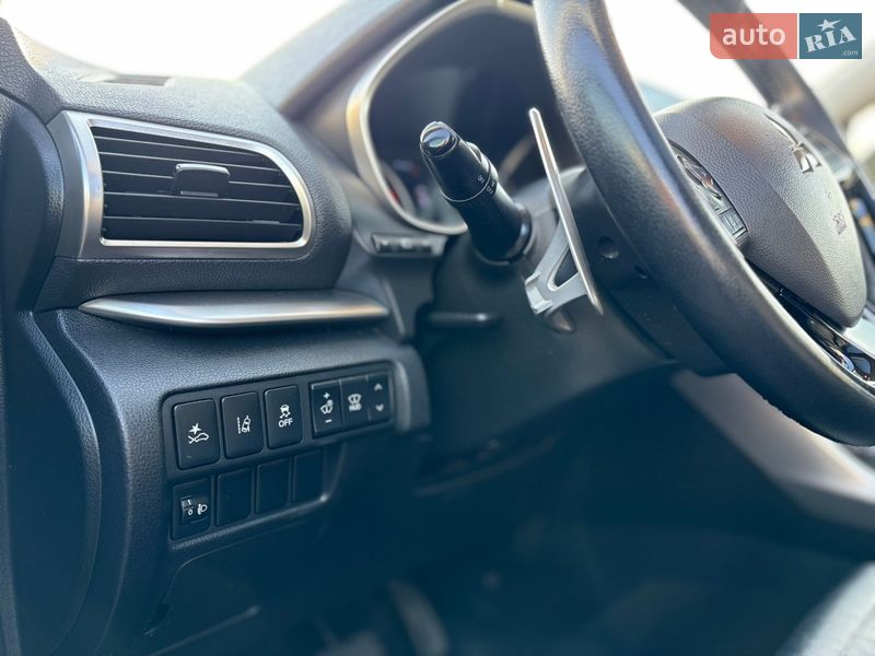 Позашляховик / Кросовер Mitsubishi Eclipse Cross 2018 в Києві