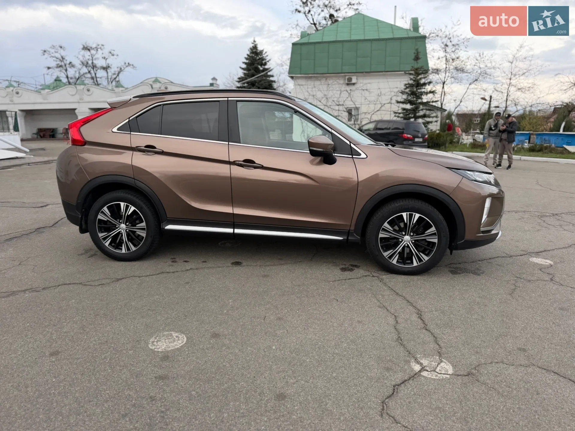 2019 Mitsubishi Eclipse Cross - мініатюра 9