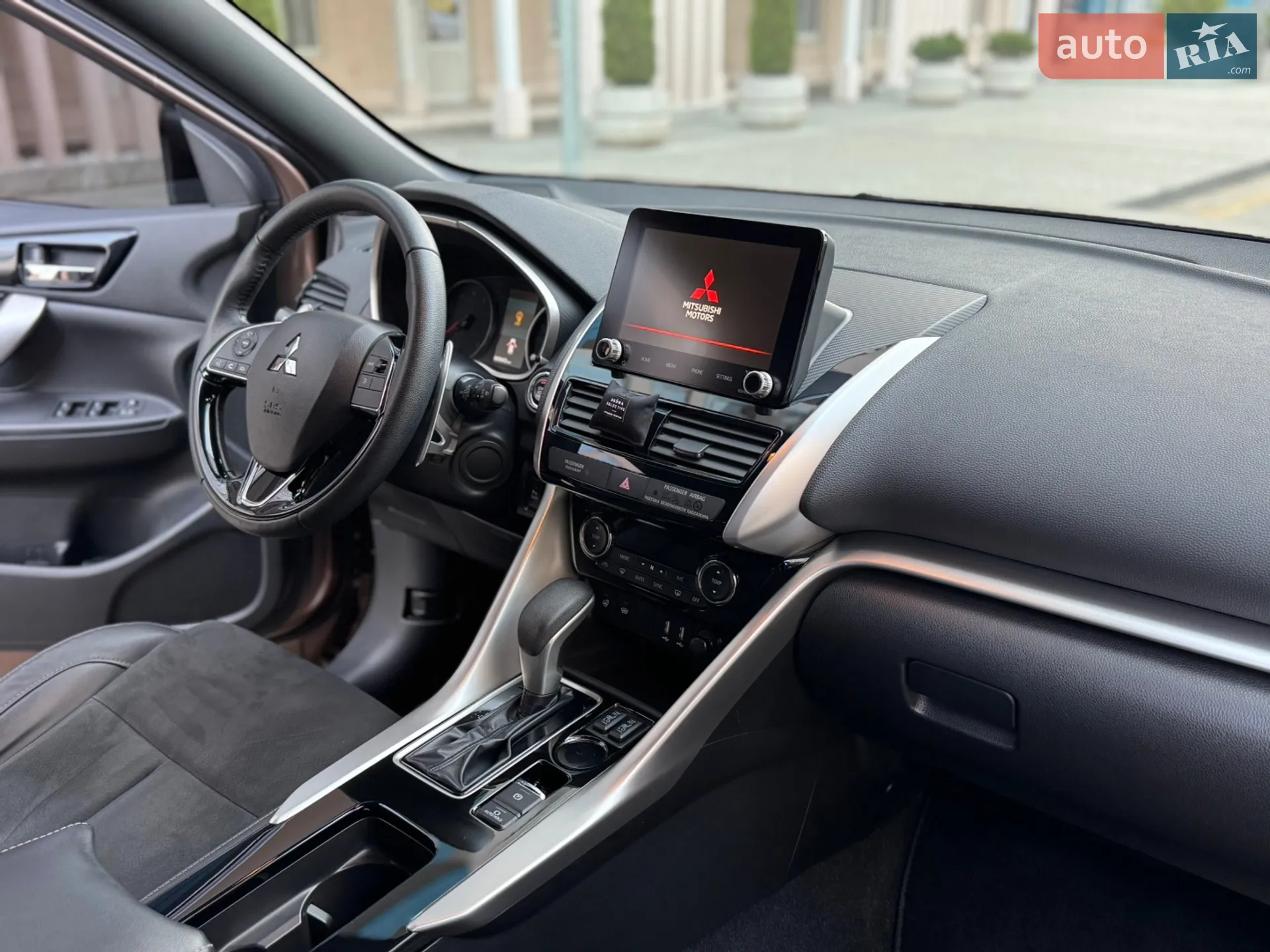 2021 Mitsubishi Eclipse Cross - мініатюра 23