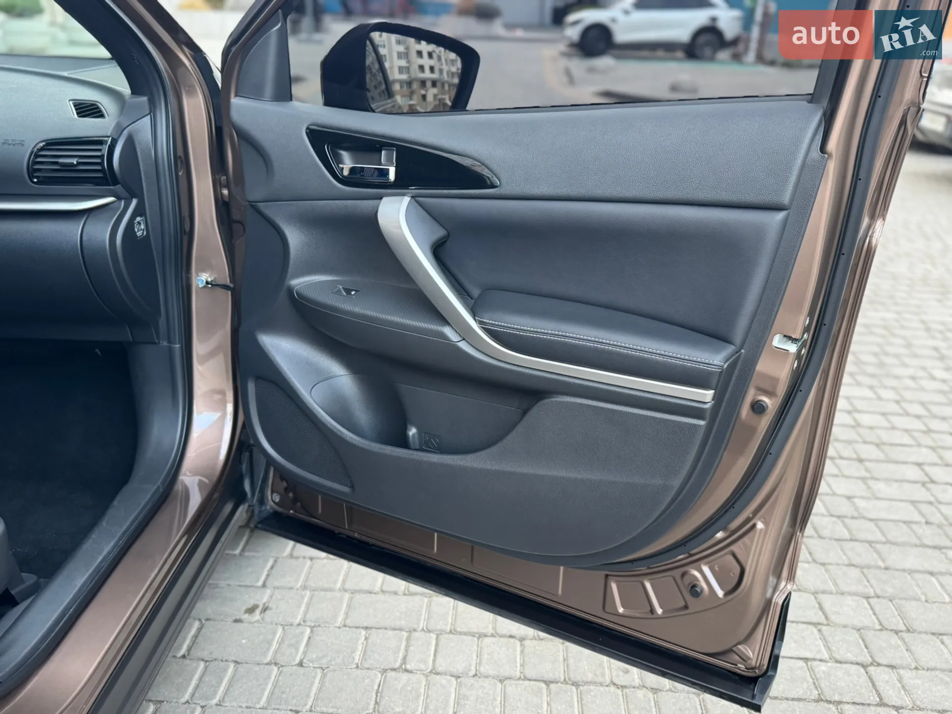 2021 Mitsubishi Eclipse Cross - мініатюра 28