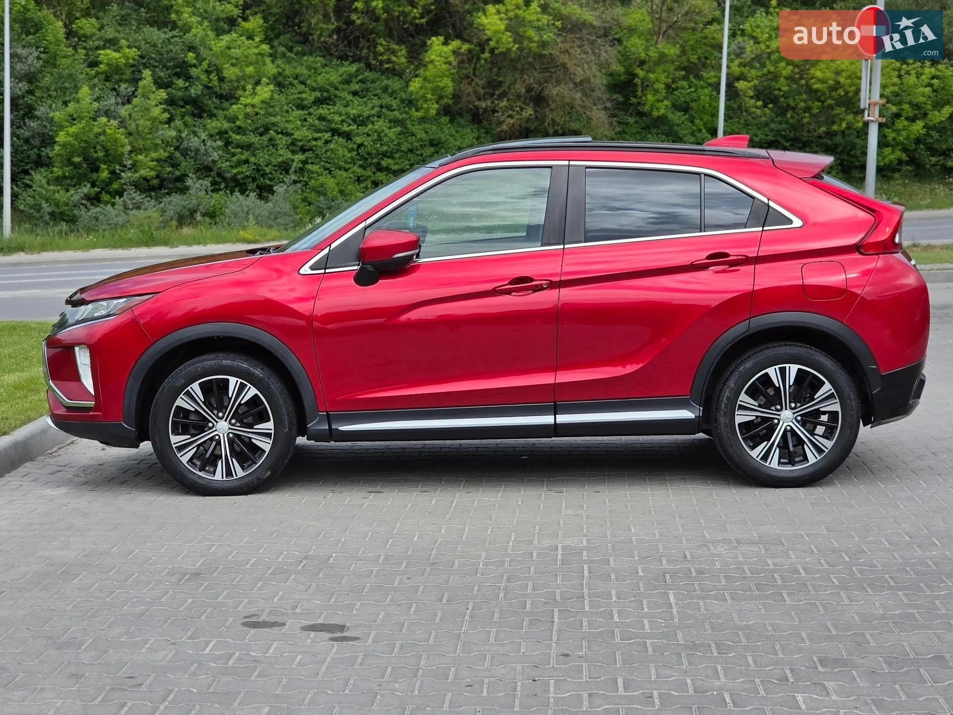 2018 Mitsubishi Eclipse Cross - мініатюра 19
