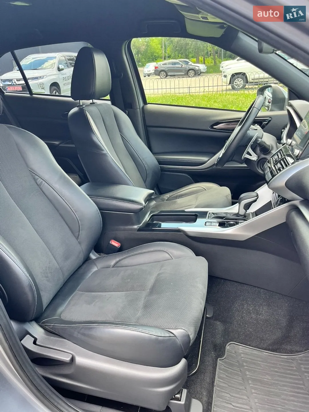 2022 Mitsubishi Eclipse Cross - мініатюра 9