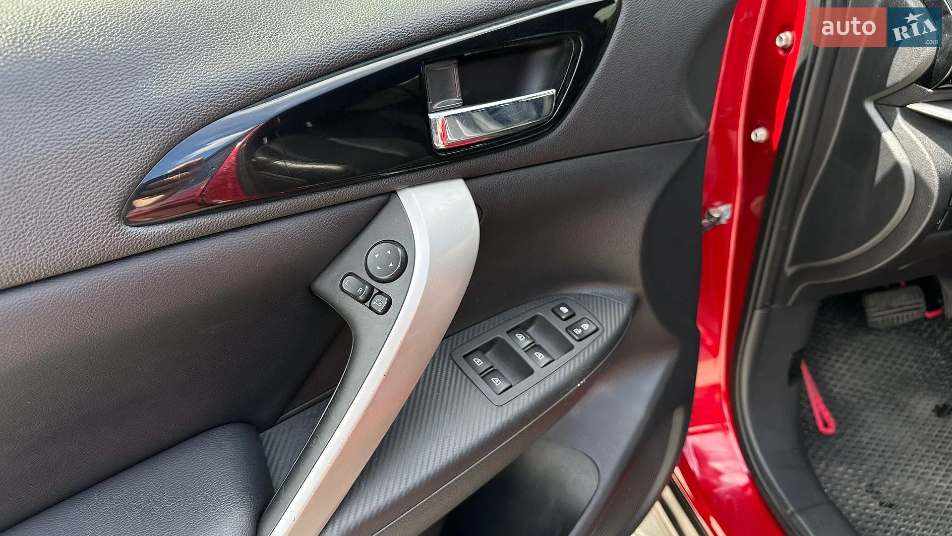2021 Mitsubishi Eclipse Cross - мініатюра 82