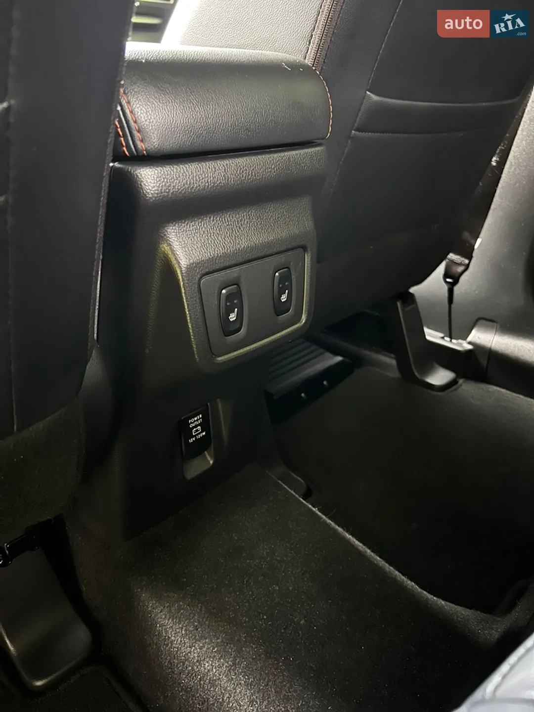 2020 Mitsubishi Eclipse Cross - мініатюра 15