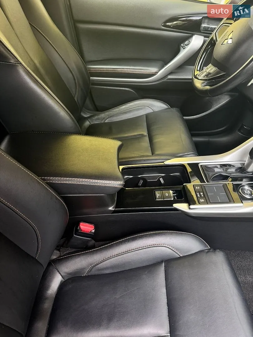 2018 Mitsubishi Eclipse Cross - мініатюра 29