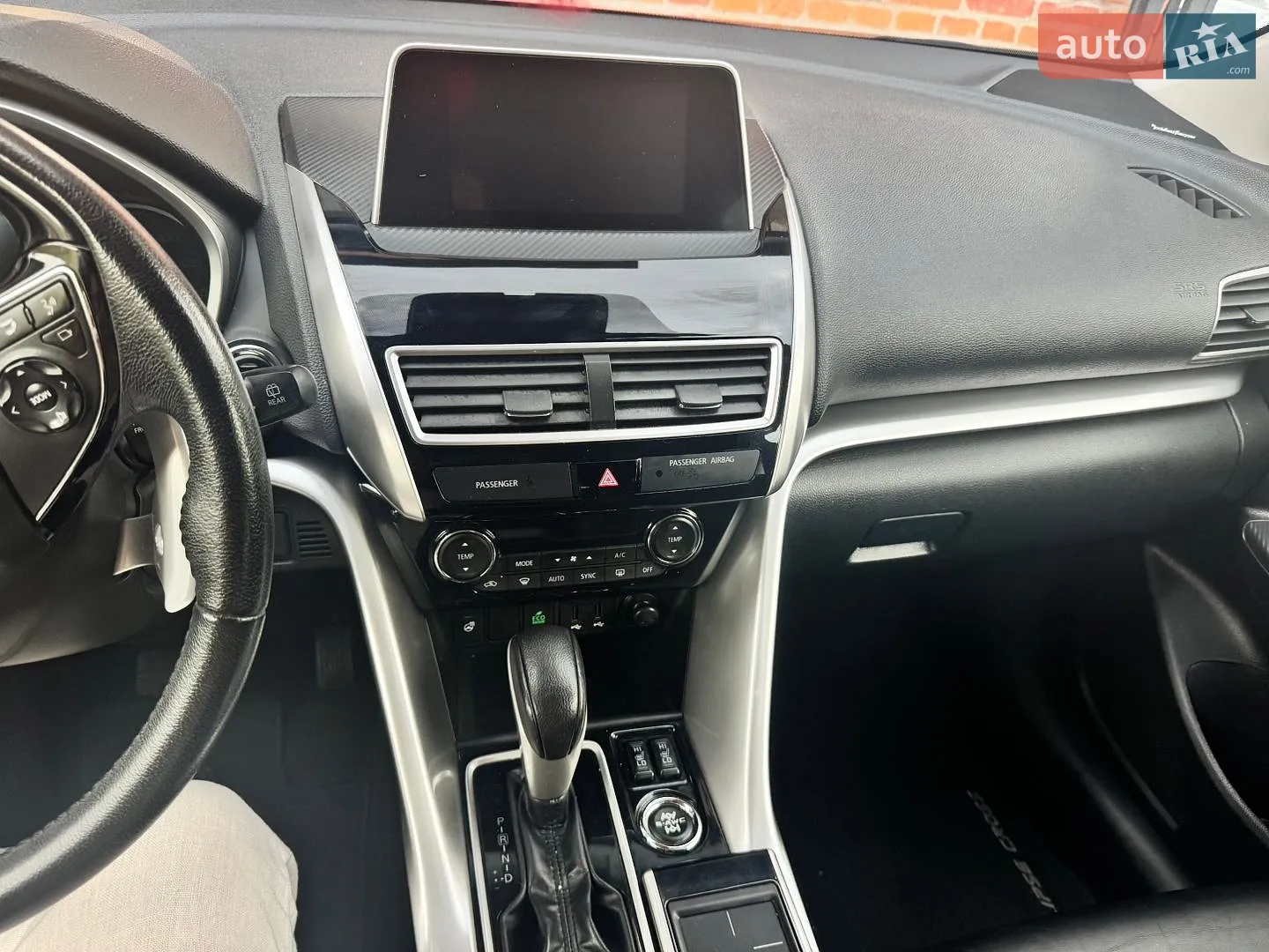 2018 Mitsubishi Eclipse Cross - мініатюра 32