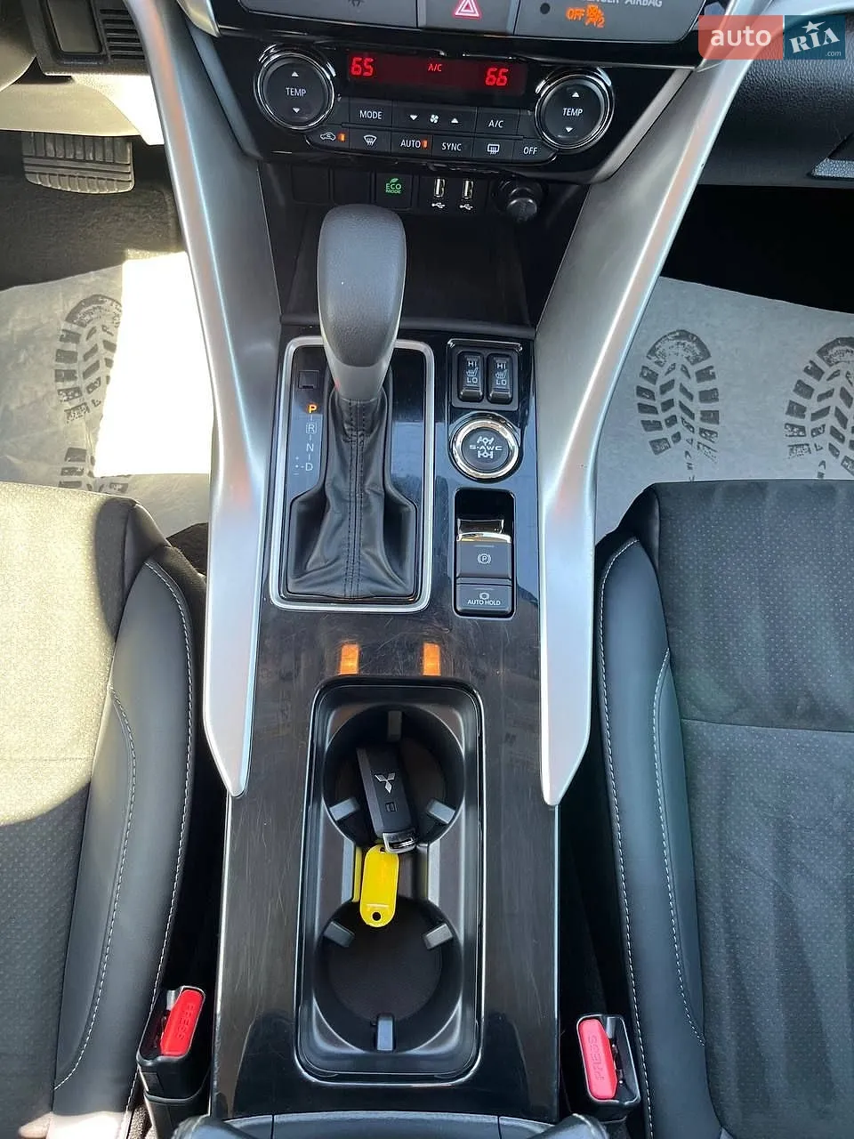 2024 Mitsubishi Eclipse Cross - мініатюра 26