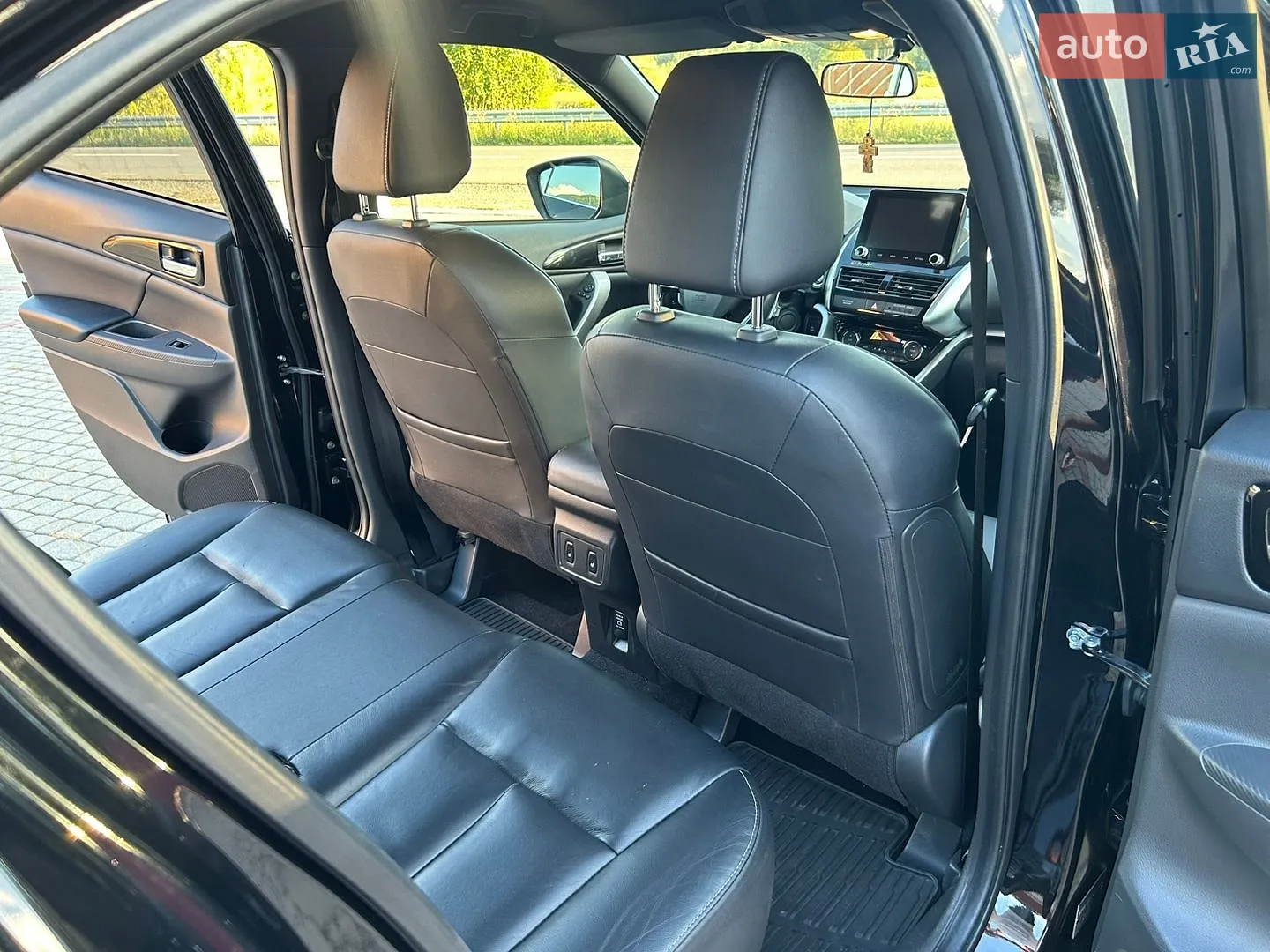 2021 Mitsubishi Eclipse Cross - мініатюра 18