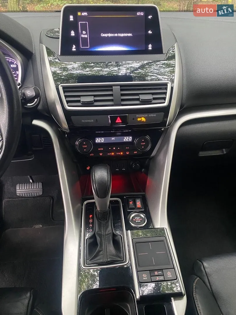 2018 Mitsubishi Eclipse Cross - мініатюра 18
