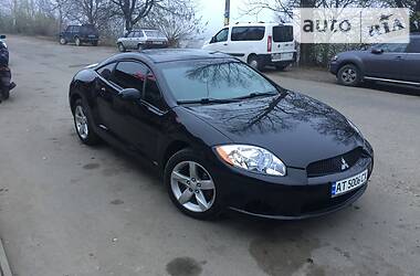 Купе Mitsubishi Eclipse 2008 в Косове