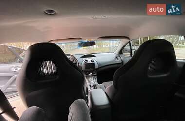 Купе Mitsubishi Eclipse 2011 в 