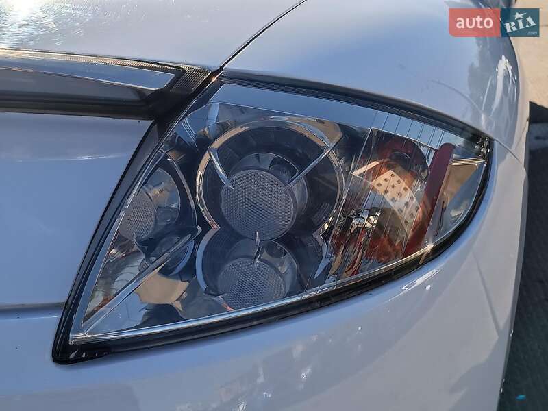 Купе Mitsubishi Eclipse 2011 в Харкові