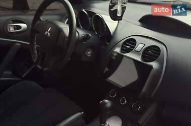 Купе Mitsubishi Eclipse 2006 в 