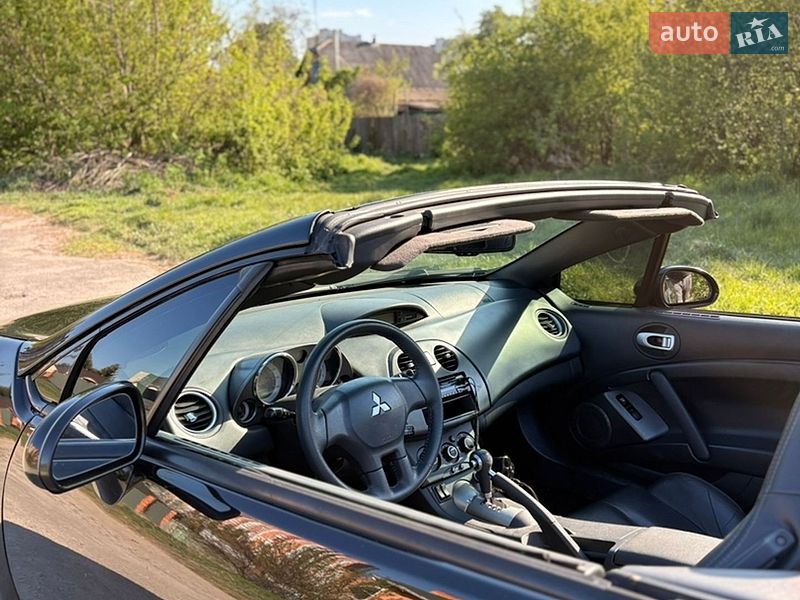 Кабриолет Mitsubishi Eclipse 2010 в Киеве