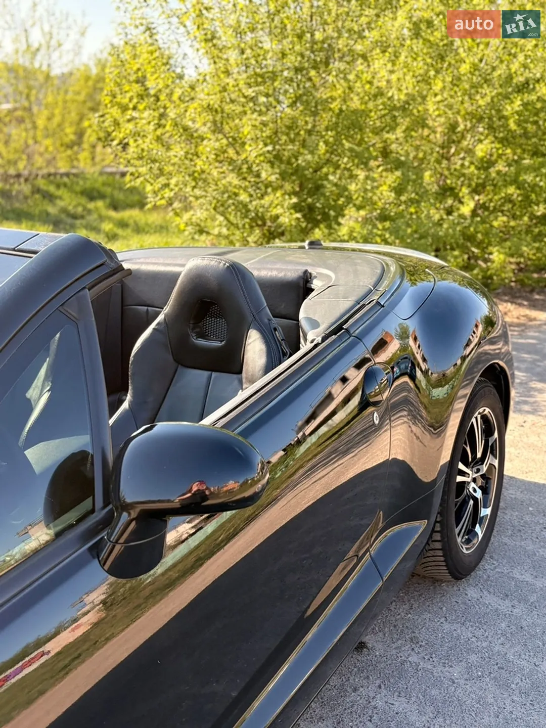 2010 Mitsubishi Eclipse - мініатюра 12